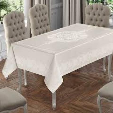 Скатерть JUMBO водоотталкивающее покрытие 160х220см