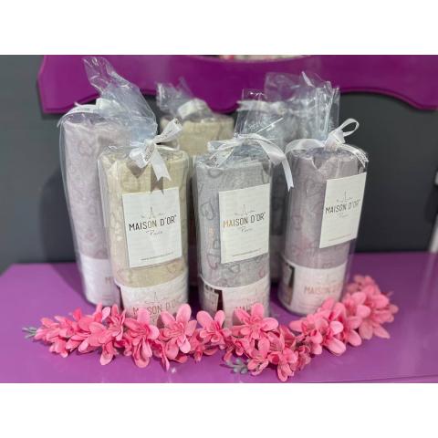 Простынь на резинке 180x200см + 2 наволочки 50х70