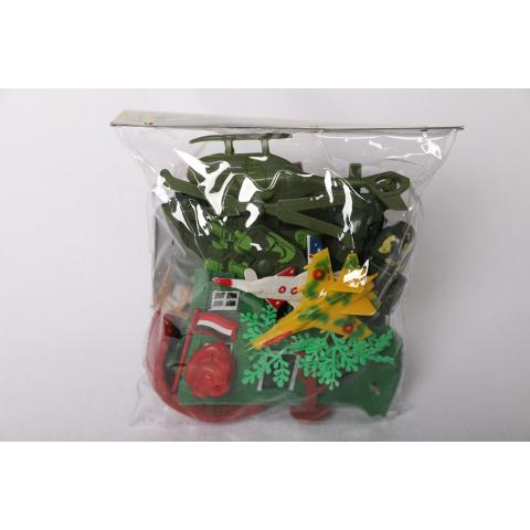 Игрушка военные и военая техника